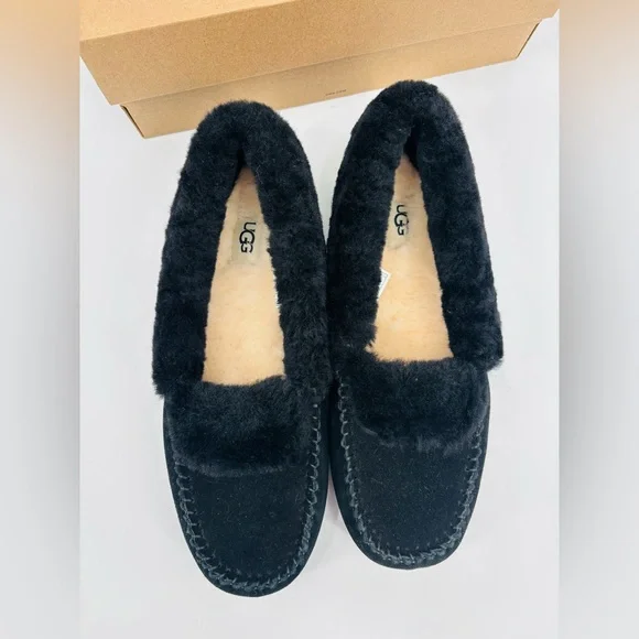 NEW UGG sz10 dakota spill seam sheepkin slippers - Picture 3 of 7